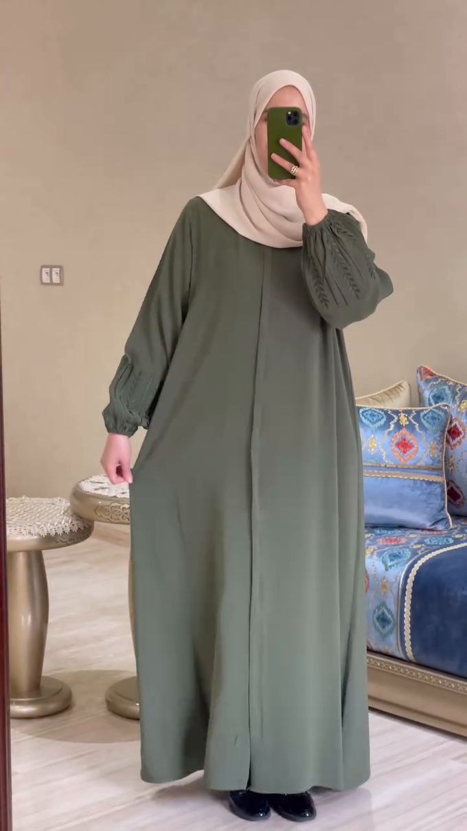 عباية انيرة